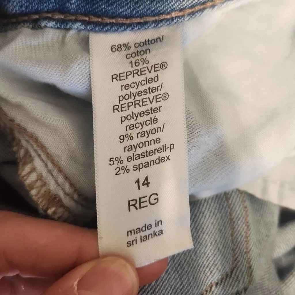 Maurices Edgely Jeans size 14 Stretch Skinny Fit Distressed Denim Button Fly - Image 6