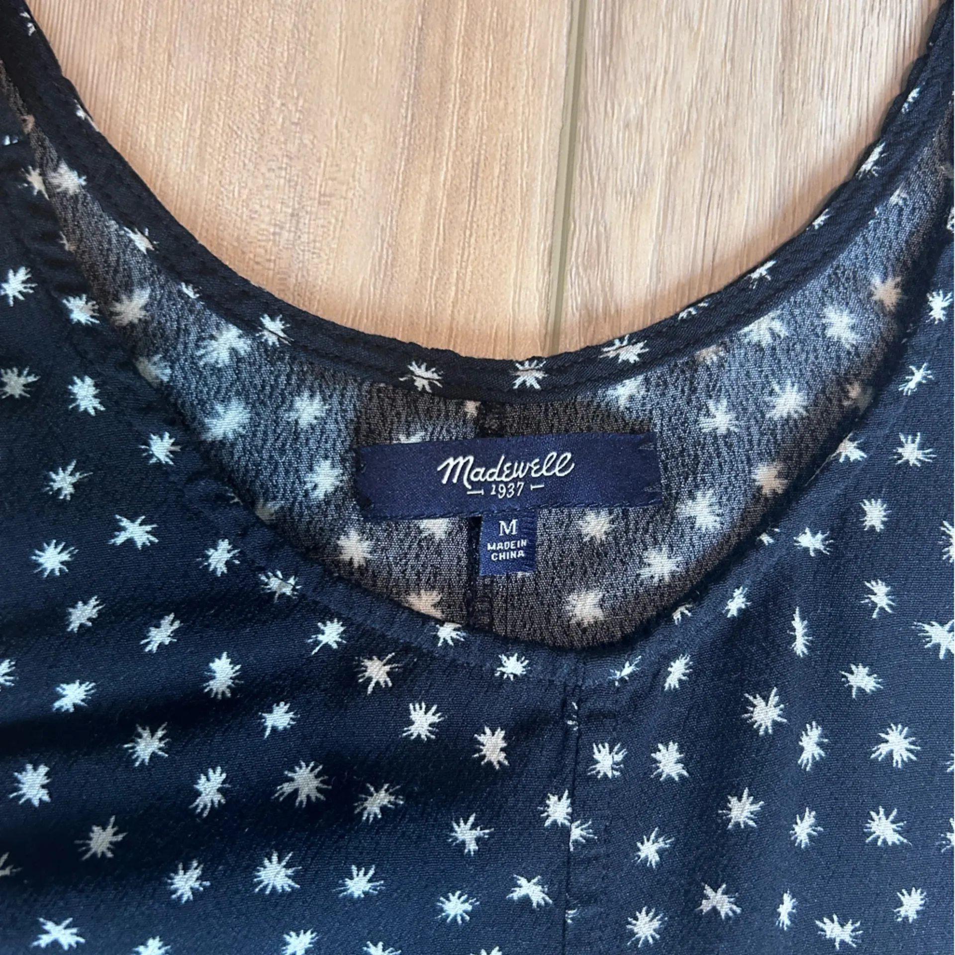 Madewell Women's Medium Racerback Tank Top Blouse Star Flurry Curved Hem Shirt - Image 8