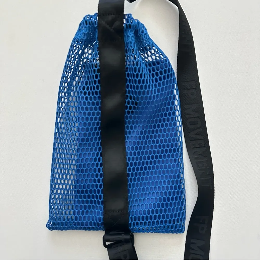 FP Movement Mini Mesh Sling Bag Blue - Image 10