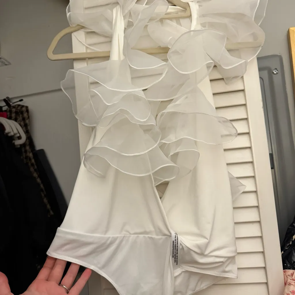 Amanda Uprichard White Shiloh Halter Bodysuit - Image 10