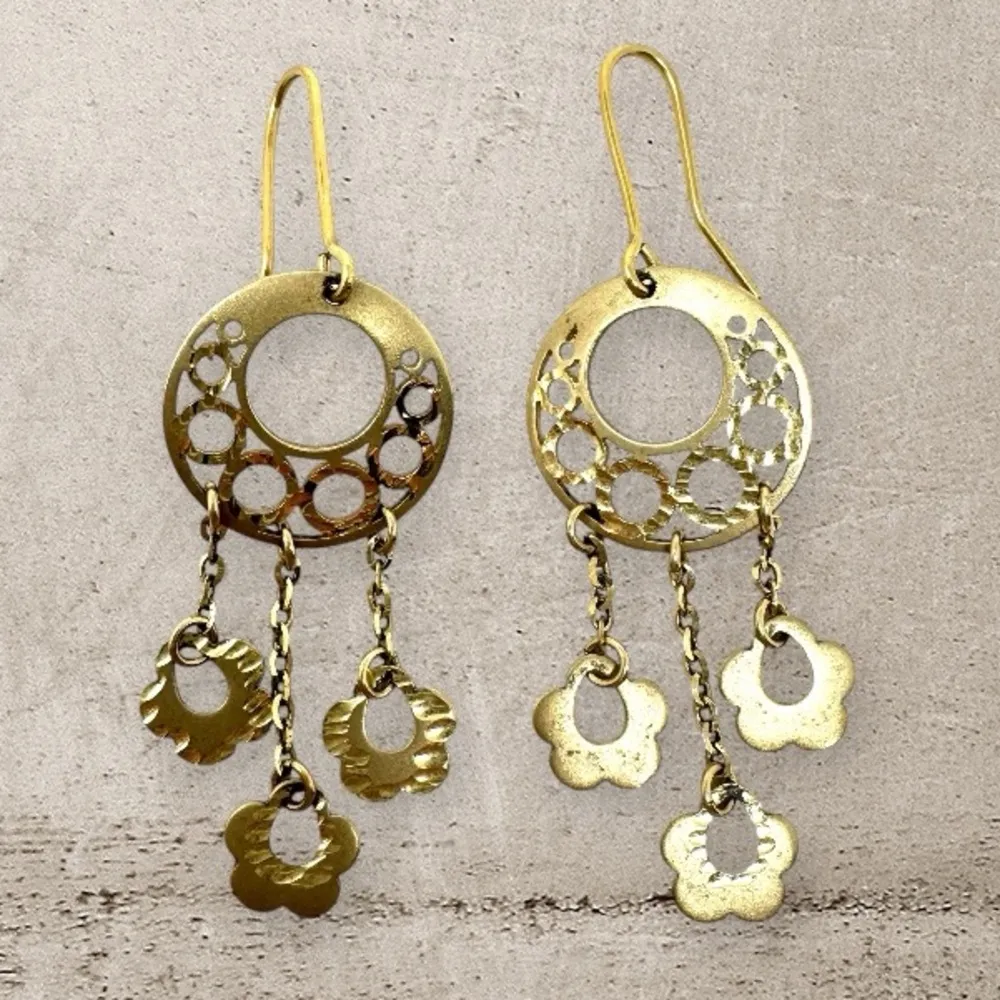 Solid 14K yellow gold dangle earrings, made in Italy - Image 3