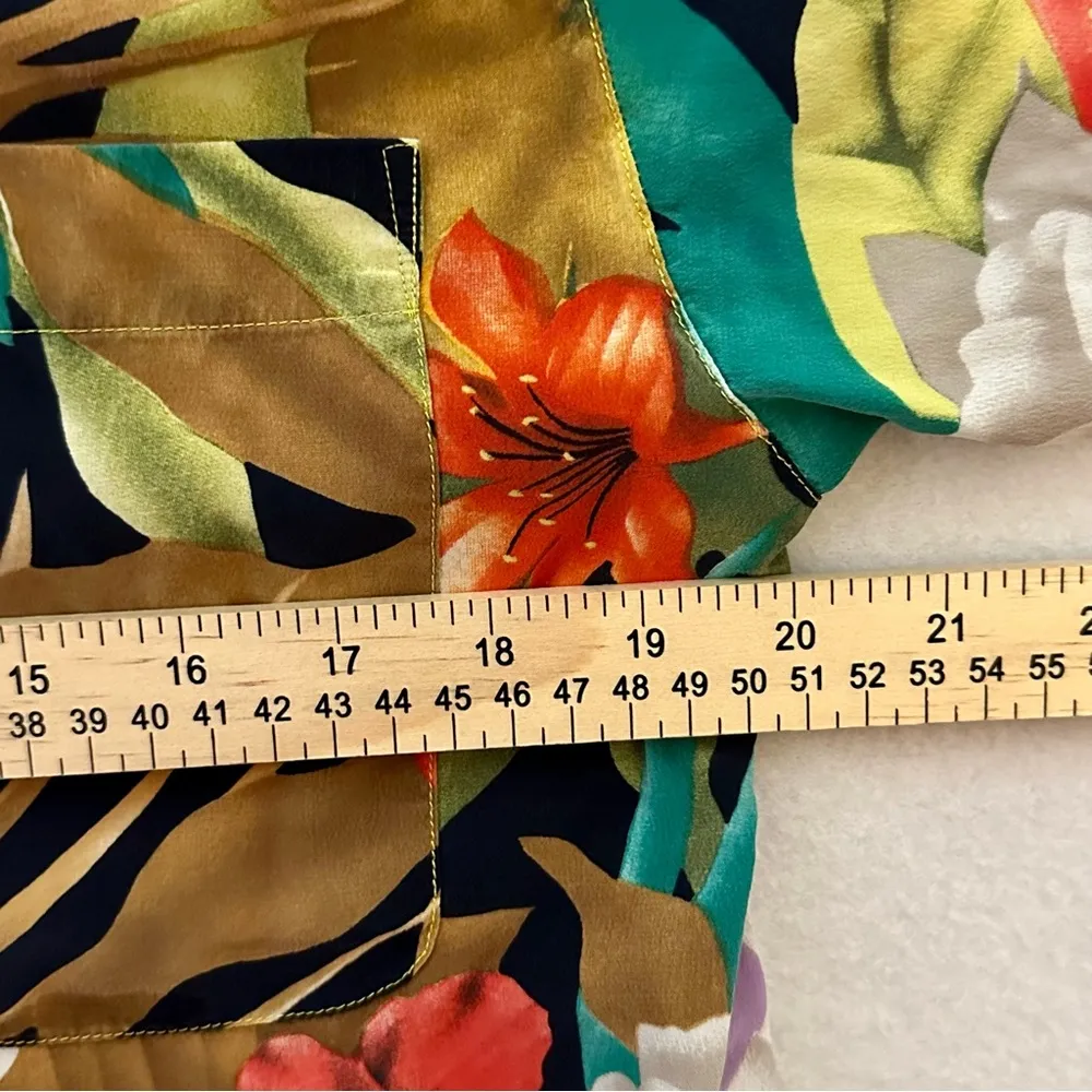 Vintage Liz Clairborne 100% Silk Women’s Hawaiian Blouse Shirts Floral Size 4 - Image 4