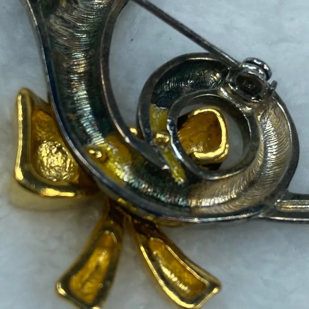 French Music Horn Christmas Holiday Jewelry Pin Brooch Silver Color Gold Bow - Image 5