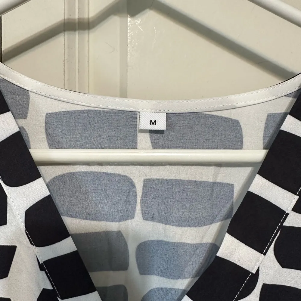 Long sleeve maxi dress, medium Black - Image 4