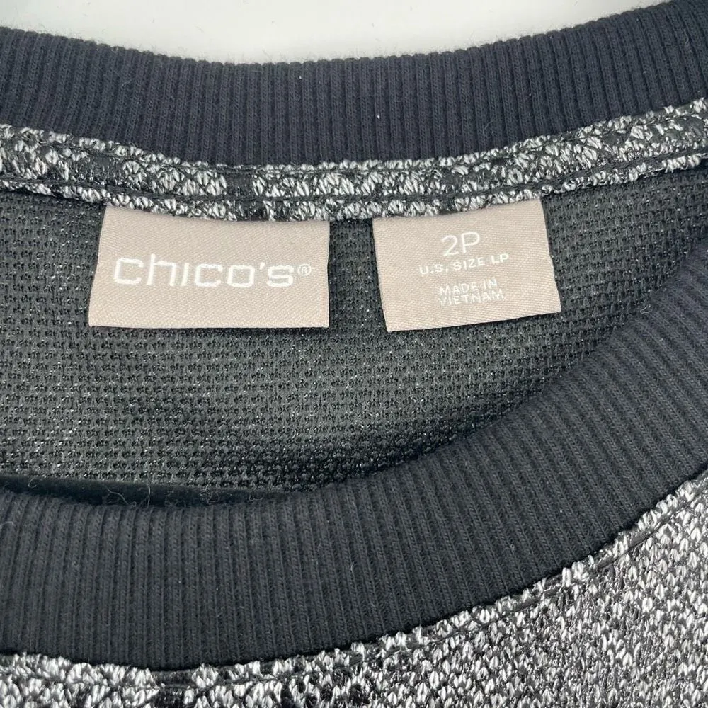 Chico's Women's Snake Skin Print Crew Neck Short Sleeve Jacquard Tee Black Sz 2P - Image 3