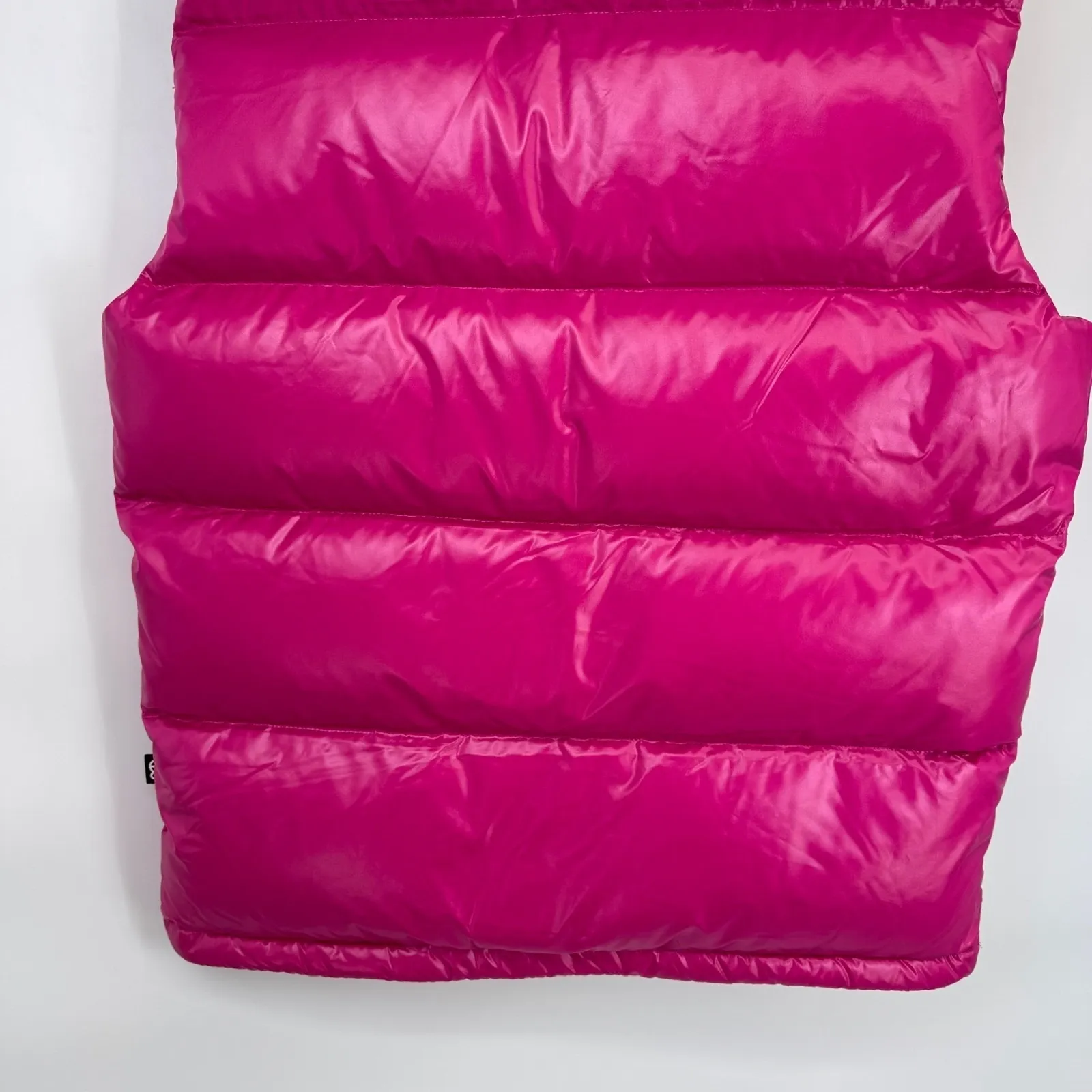 Aritizia Supersize Super Puff Down Vest Womens XS Modern Magenta 700 Fill NEW - Image 15
