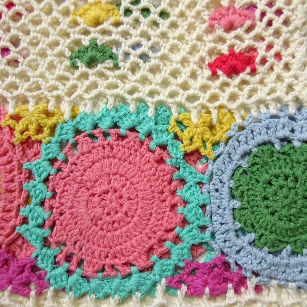 NWT SPELL & the Gypsy Collective Let The Sunshine In Rainbow Crochet Skirt M - Image 4