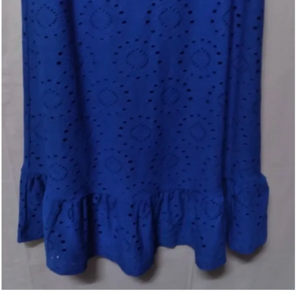 Mod Cloth light shining through eyelet dress, size Small. - Image 3