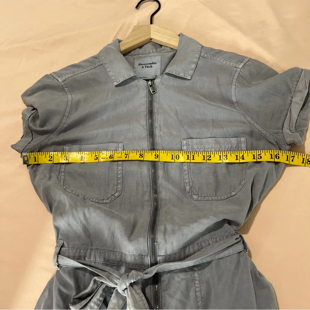 Abercrombie & Fitch Size‎ XS Zip Front Tie Waist Romper Gray Soft Flowy Lyocell - Image 11
