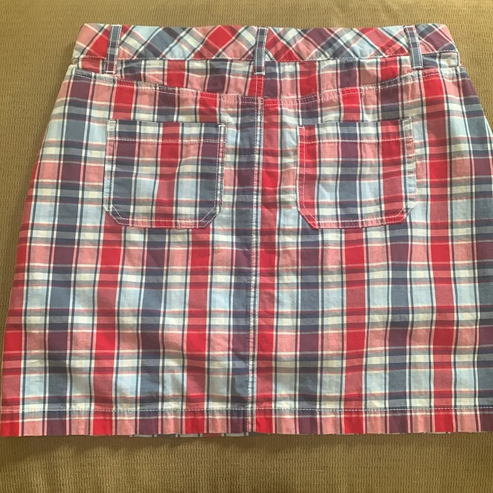 Croft & Barrow Red and White Mini Skirt Casual with built in shorts - Image 2