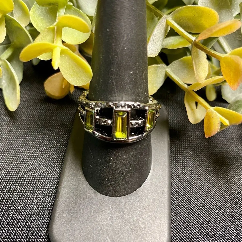 Noble Nova Green Ring (125) - Image 3