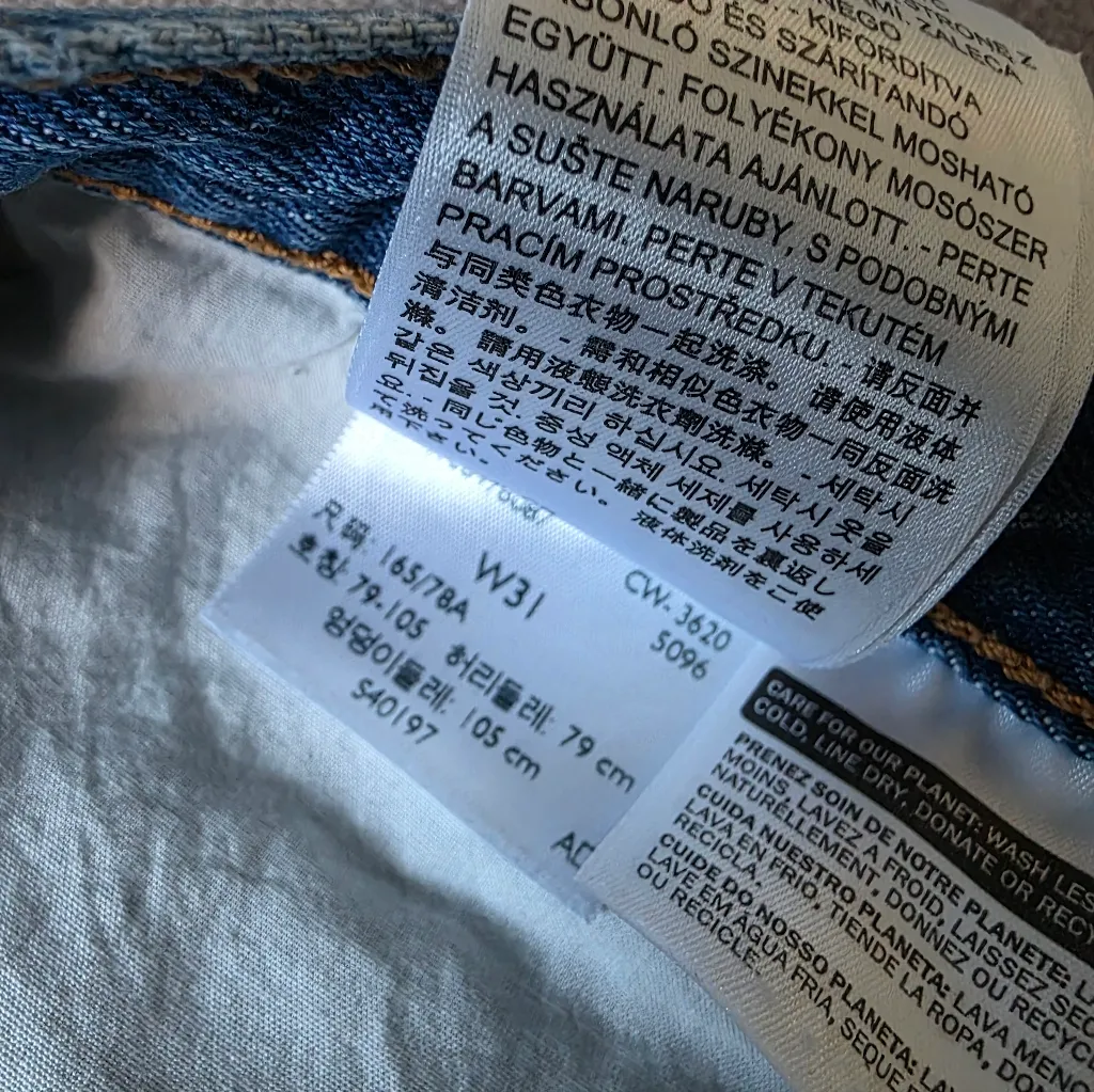 Levi's Wedgie Jeans - Image 8