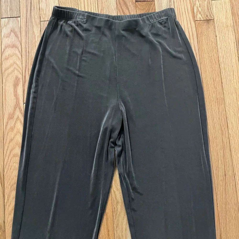 Travelers by Chico’s Stretch Loungewear Business Wrinkle Free  2 / medium - Image 2