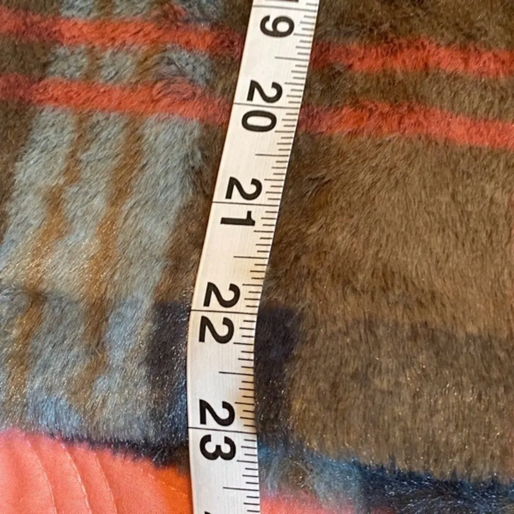 Faux Fur Plaid Jacket by Est. 1946 Size Large - Image 10