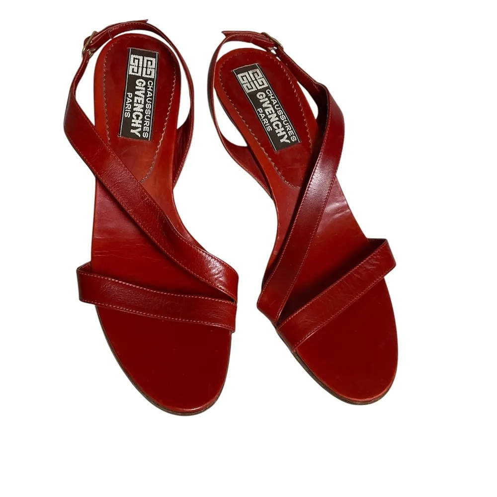 Givenchy Women's Red Sandals Size 7 1/2 - Image 3