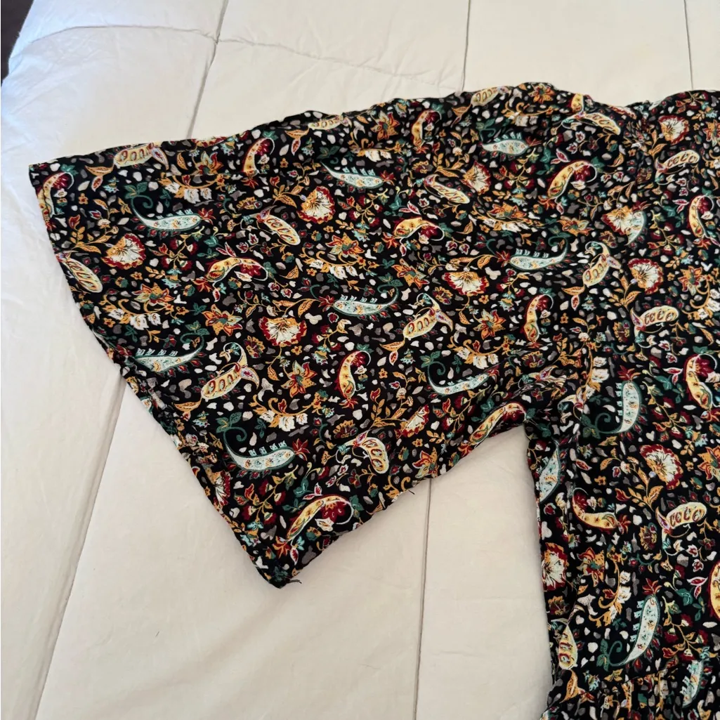 Zara Ruffled Red and White Blouse with 3/4 Sleeves - Image 8