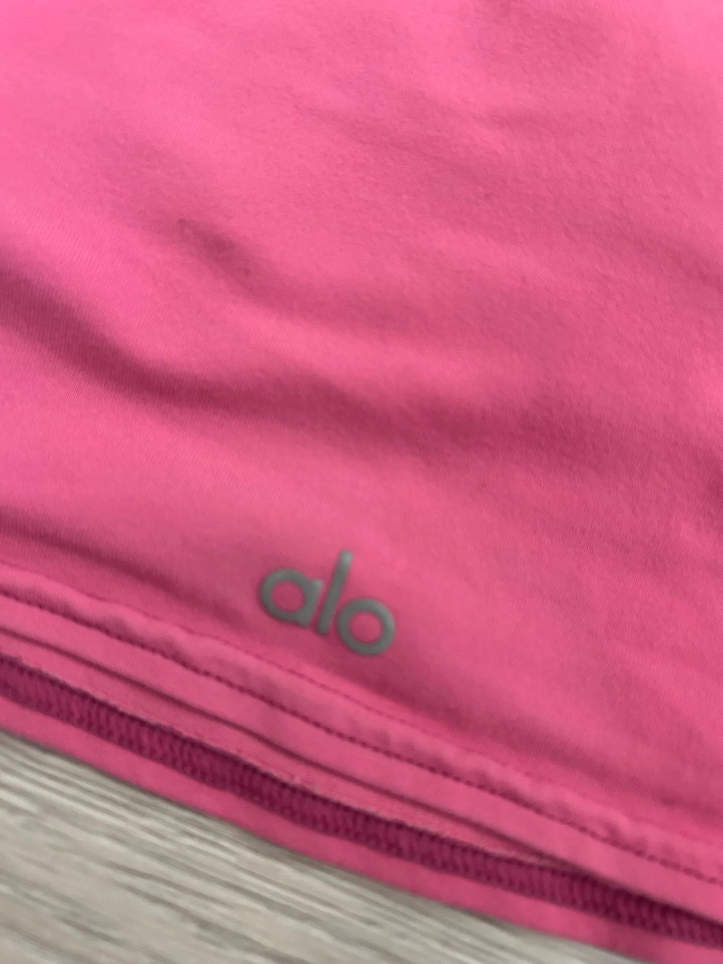 Alo Yoga Airbrush Real Bra Tank Pink Fuchsia - Image 12