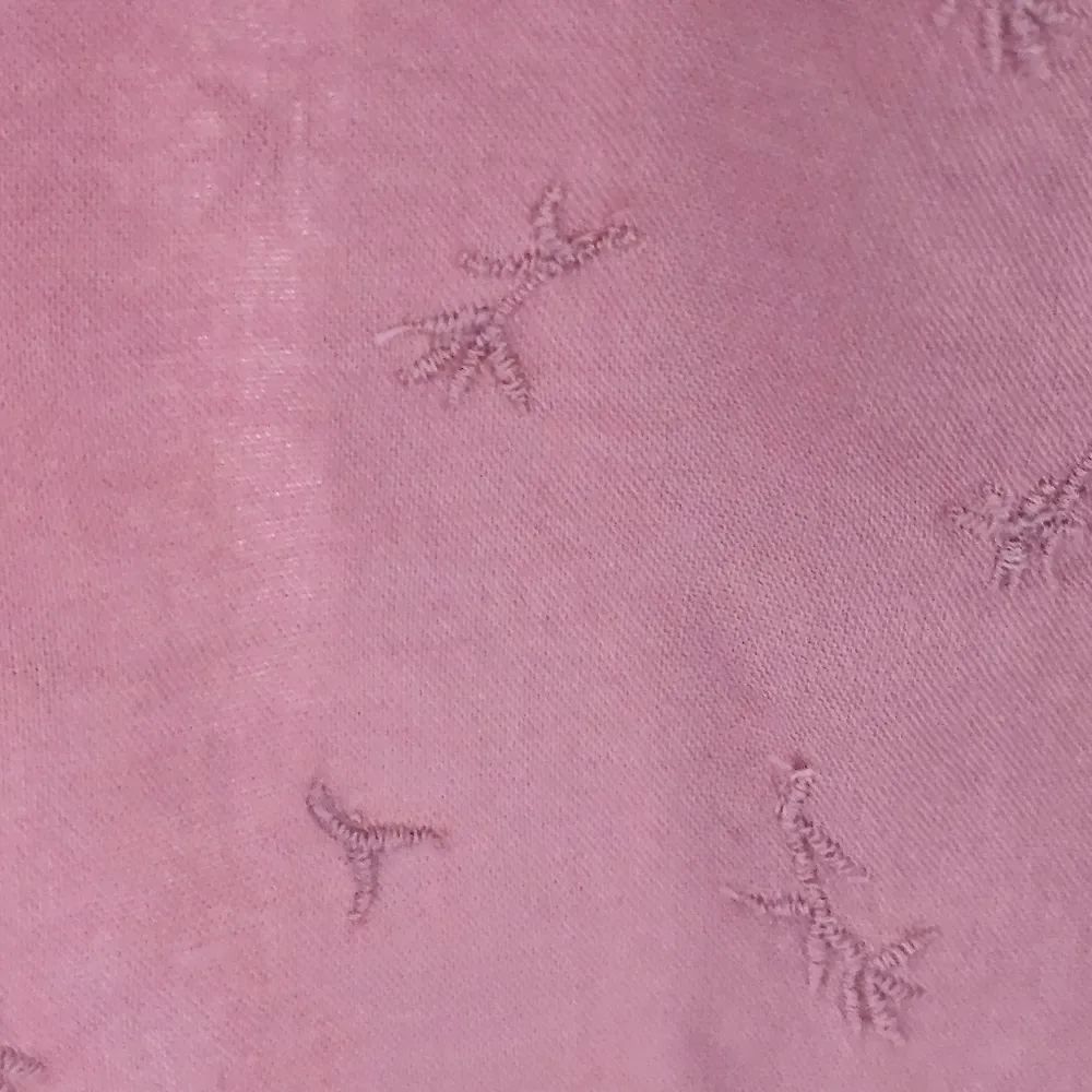 Old Navy Pink Embroidered Lace Trim Button Down Size Small - Image 3