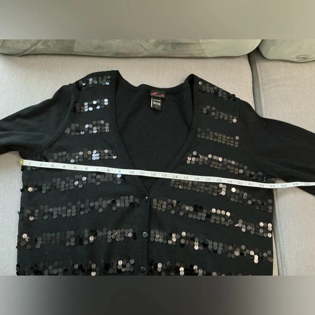 Dressy cardigan sweater 🖤🌟 - Image 6