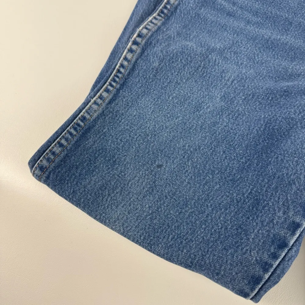 Vintage High Waisted Wrangler Blue Jeans - Image 3