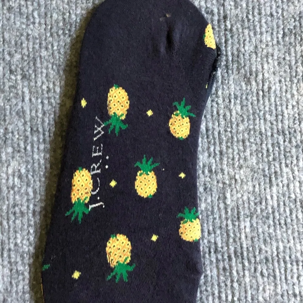 J.Crew Women's Ankle Pineapple Print No Show Socks - Image 8