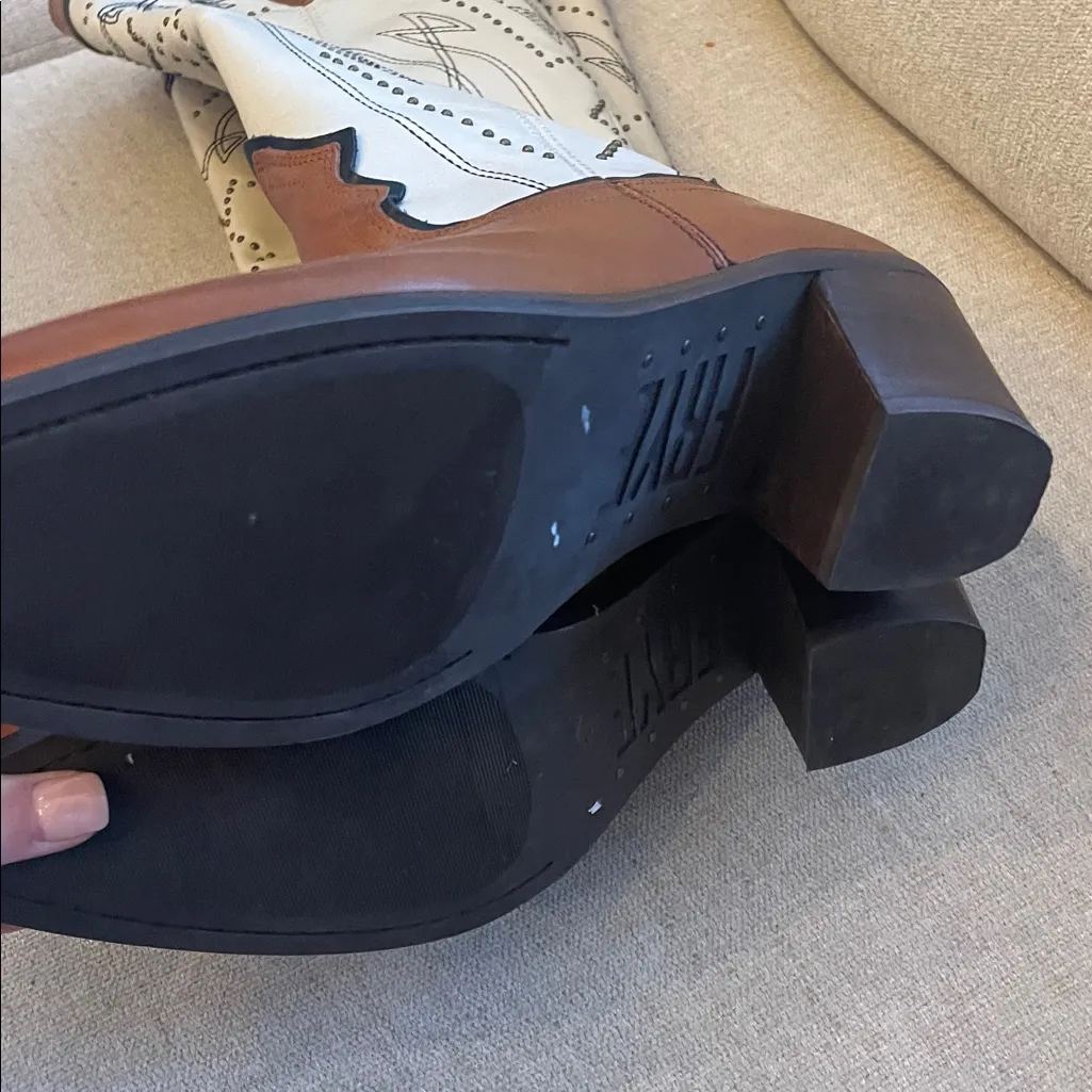 Frye Sara Studded Western Boot - Image 3