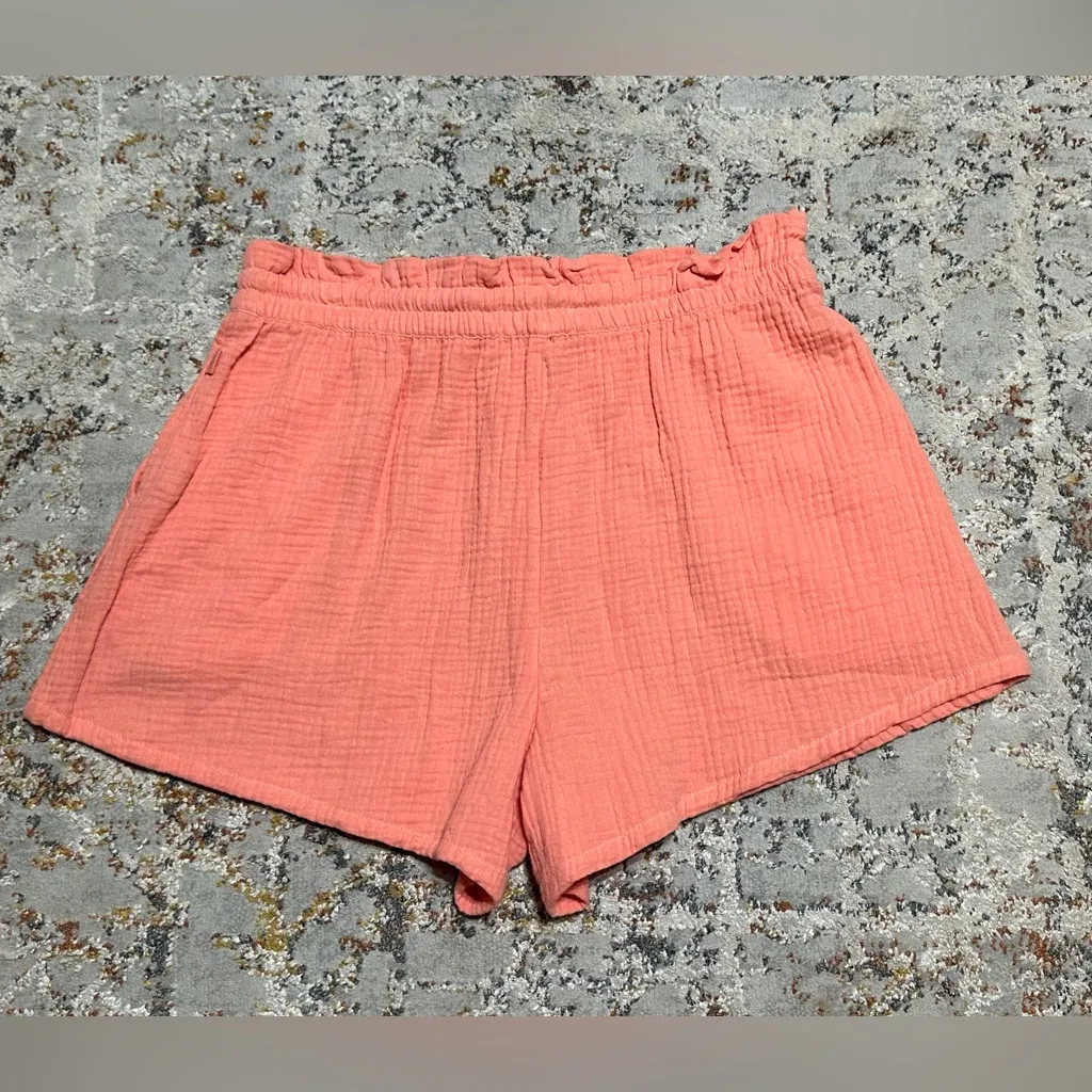 UGG  Shorts Size M 100% soft cotton pink/coral NEW - Image 12