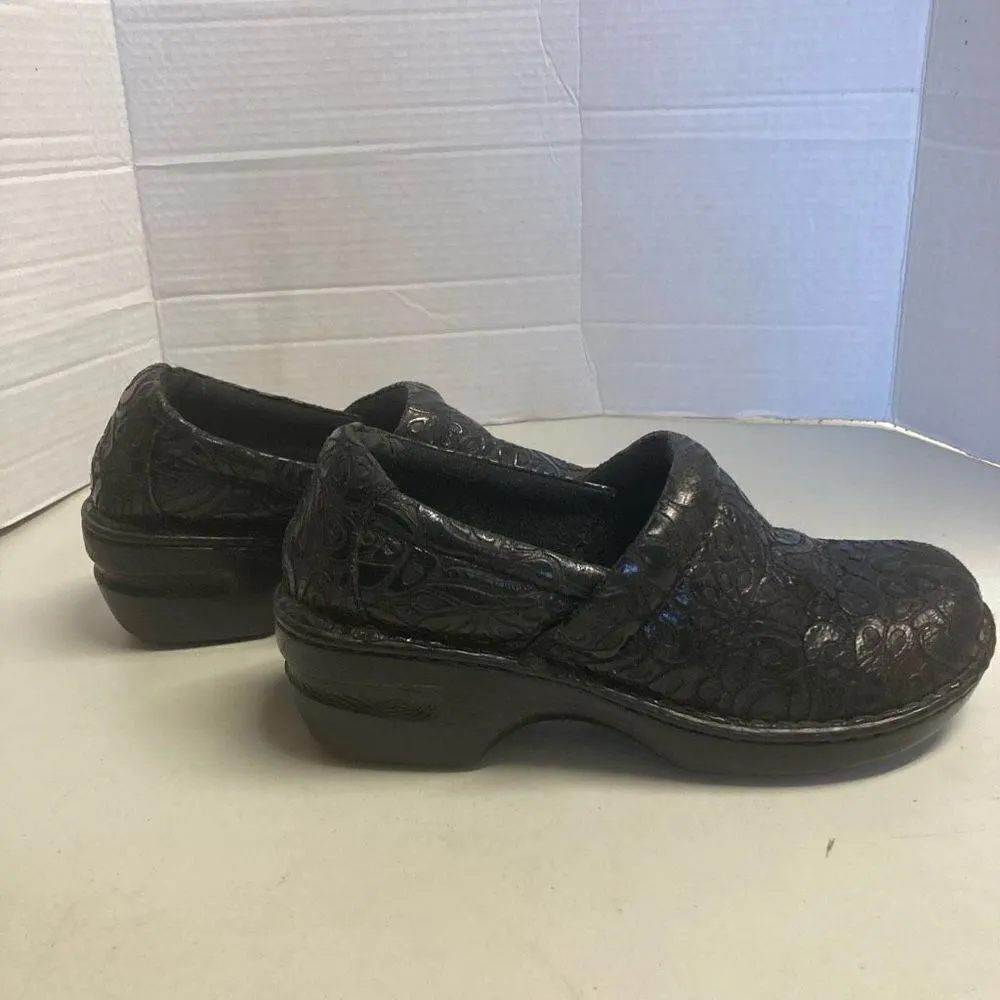 B.O.C.‎ Born Comfort Black Swirl Design Clogs Size 8.5 - Image 11
