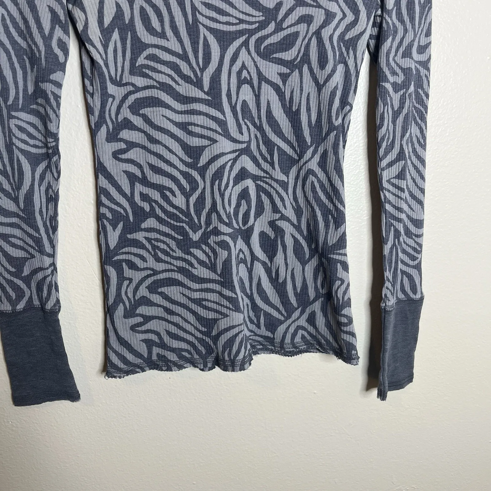 Women's Y2K Top Abstract Animal Print Top Long Sleeve Thermal Cuff Contrast Twee - Image 2