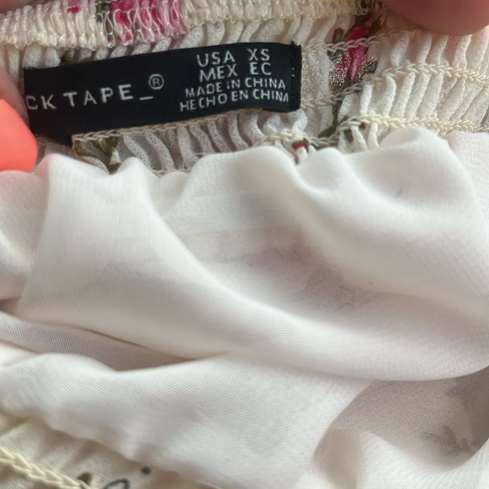 Black Tape midi floral feminine chiffon flowy dress size XS pink roses stars - Image 7