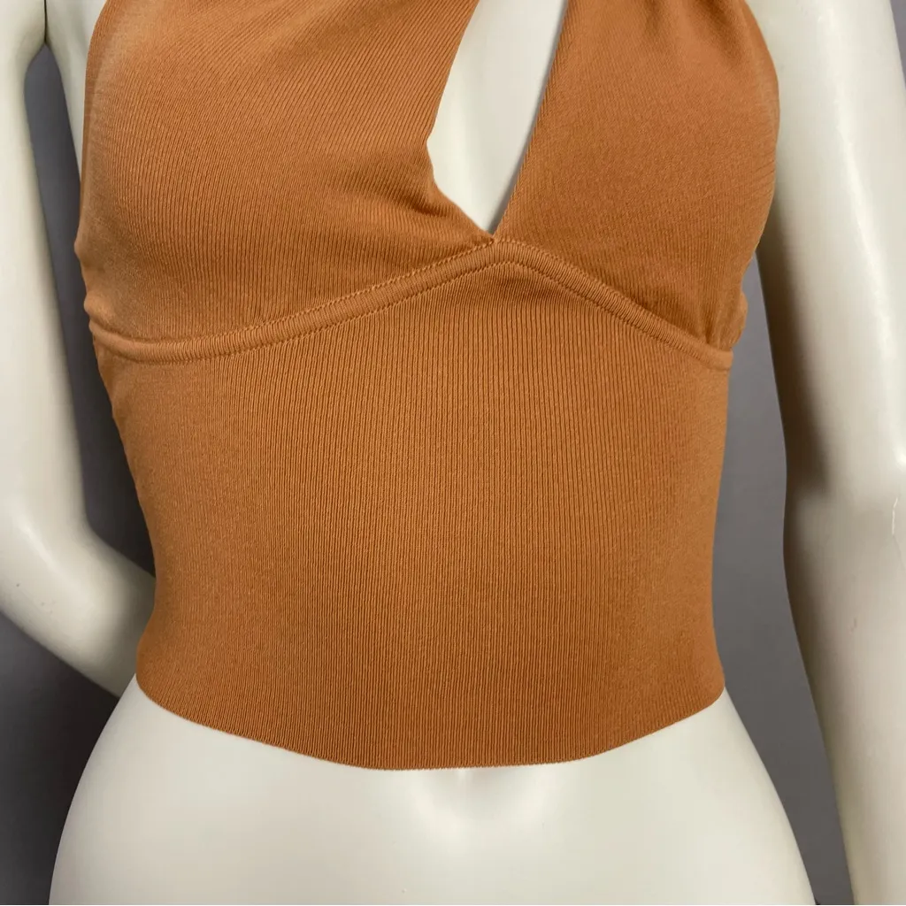 Zara Asymmetrical Crop‎ Top Buckle Cut Out Peekaboo Knit Size Small One Shoulder - Image 8