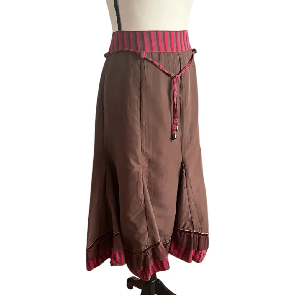 KOPA Brown Boho Stitched down thigh with wide ruffle bottom. Size Large - Image 8