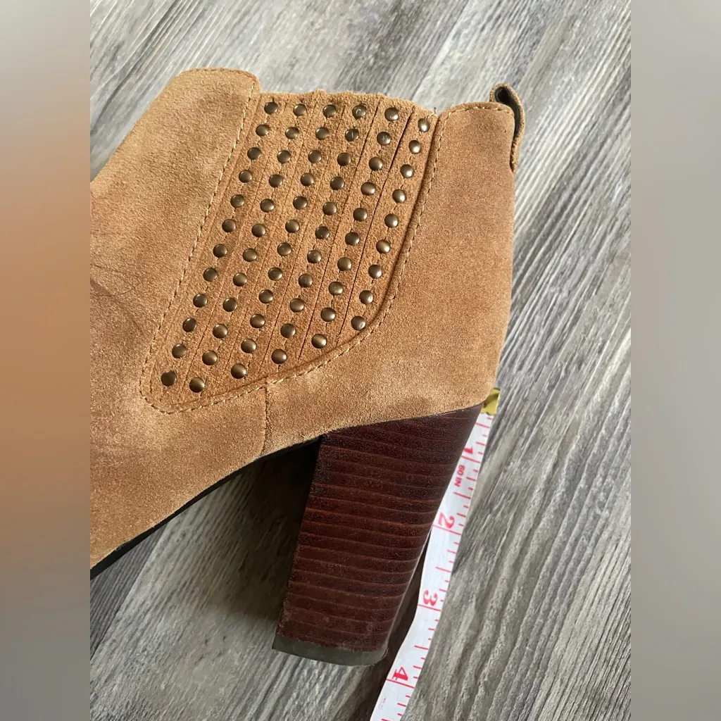 ANTONIO MELANI Camel Suede Heeled Boots - Image 8