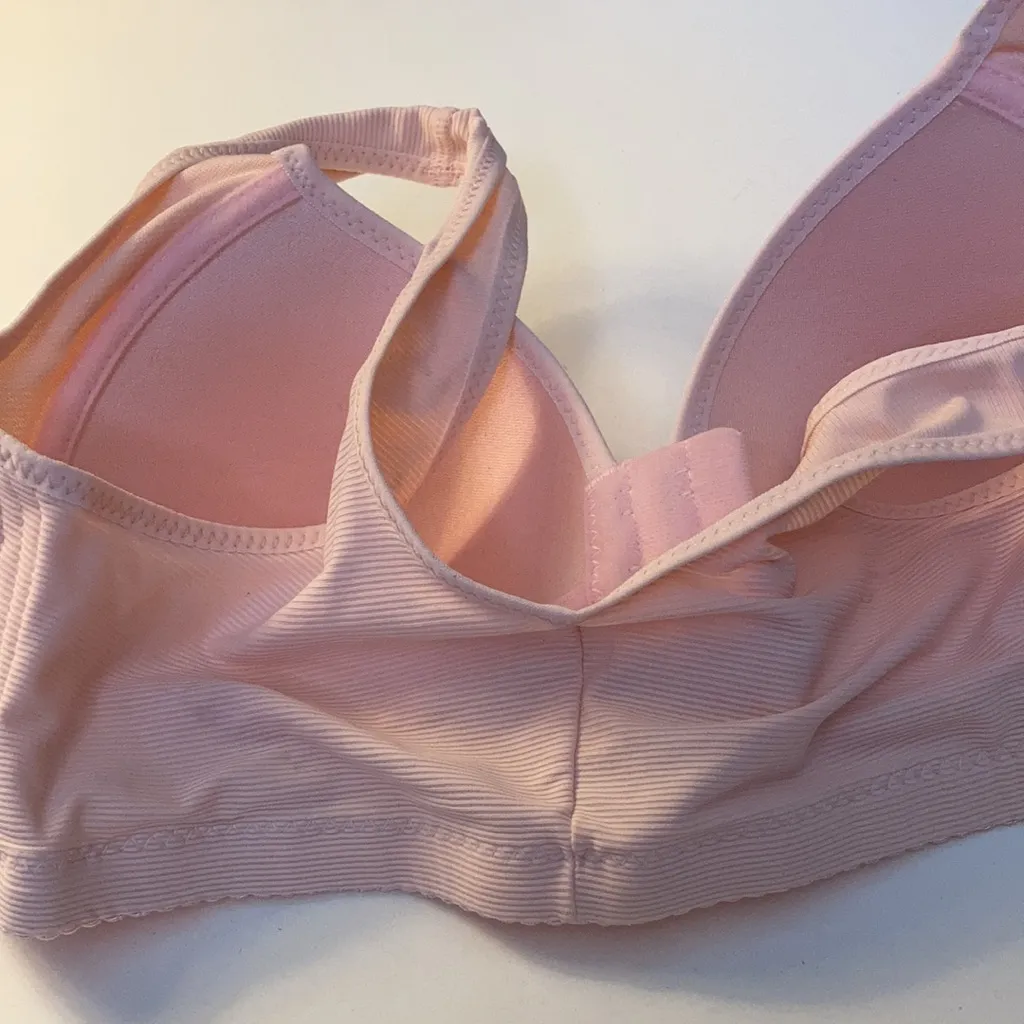 FINAL MARKDOWN Front hook Leisure bra 36D Size undefined - Image 4