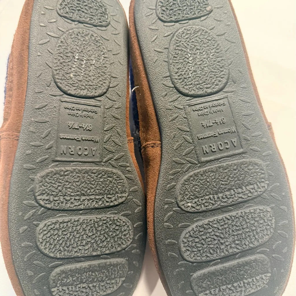 Acorn Women's Navy Blue and Brown Knit Forest Bootie Slippers Size 6 1/2 - Image 6