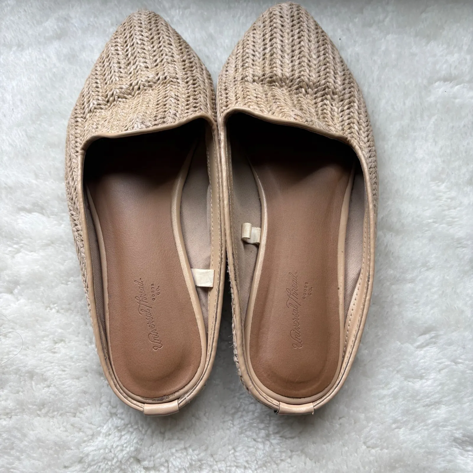 Universal Thread Womens Pointed Toe Mules Tan Woven Slip On Flats Shoes Size‎ 8 - Image 3