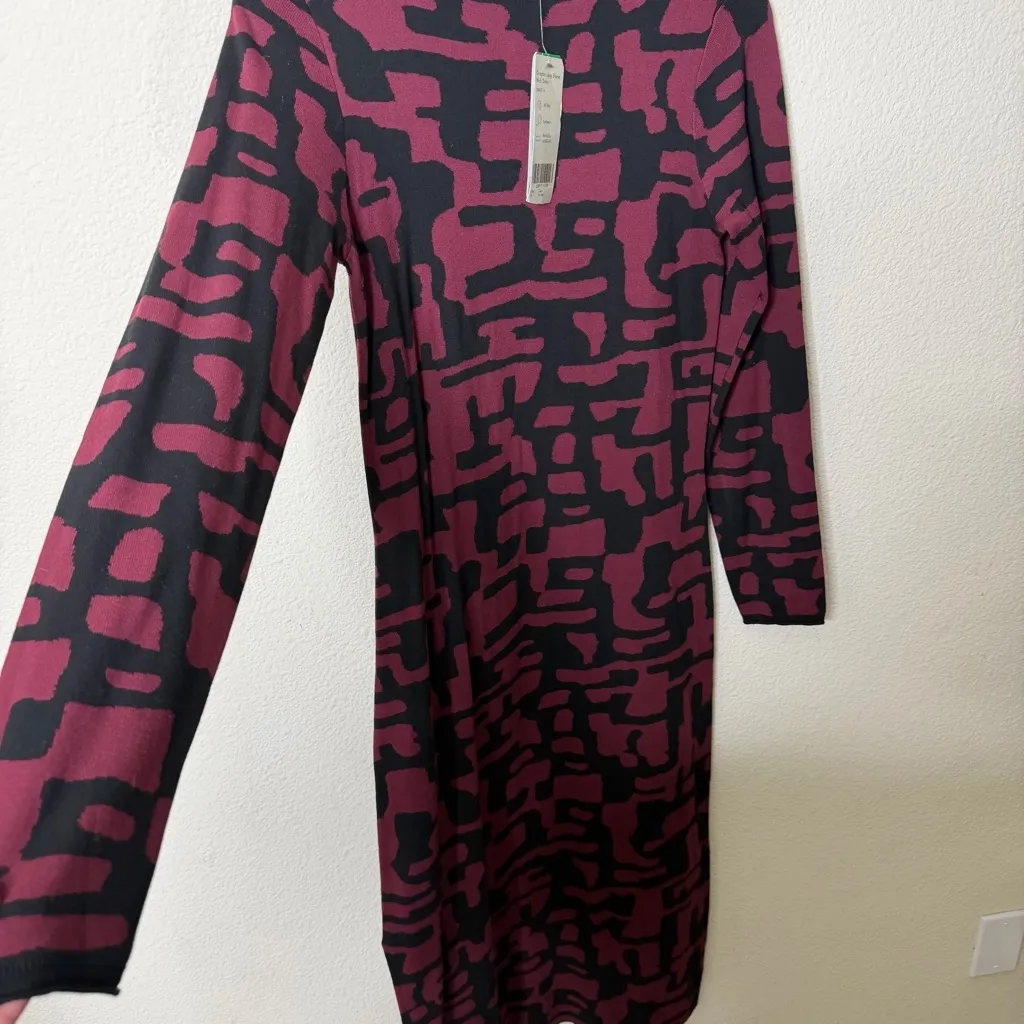 NWT Sweaty Betty Black Long Sleeve Jersey Knit Graphic Sweater Midi Dress Size 8 - Image 3