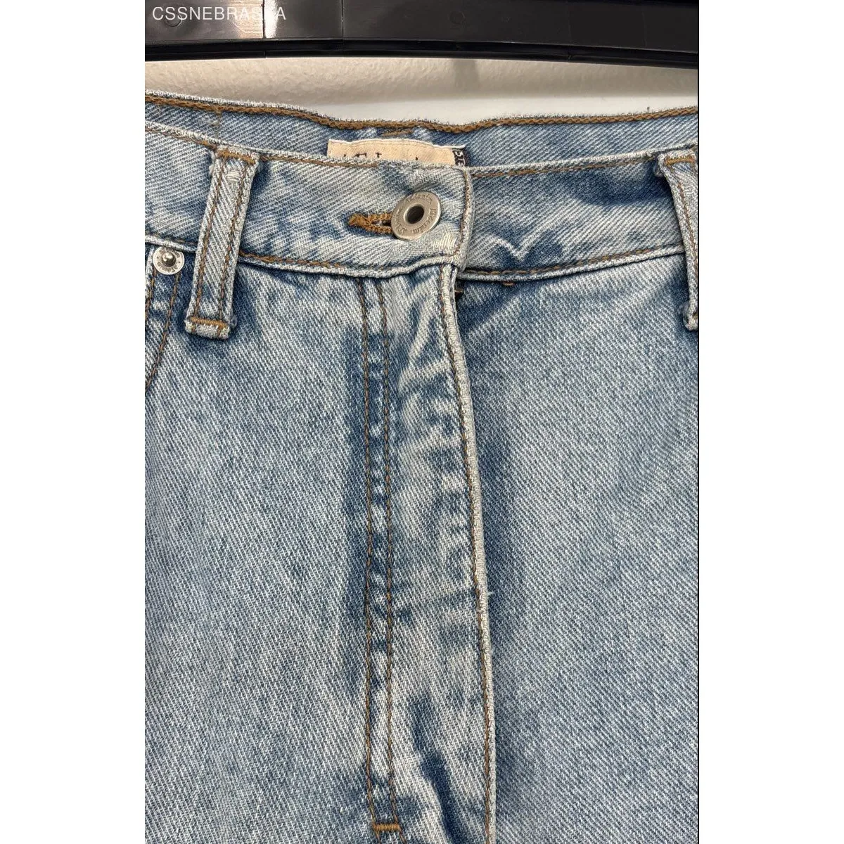 Ann Taylor Blue ATdenim Women's Light Wash Jeans - Size 15x30 - Image 5