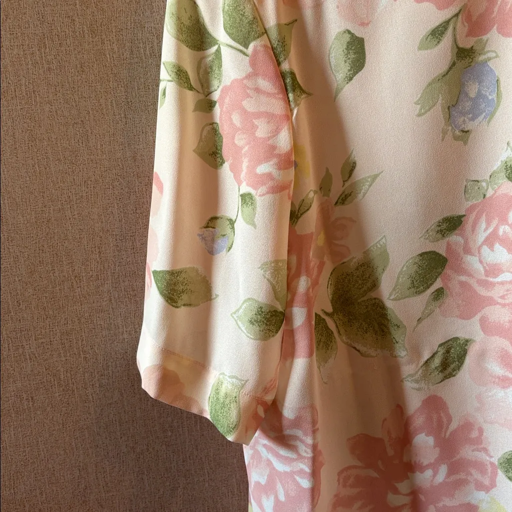 Vintage oversized Villager Pink and Cream Floral Top small - Image 2