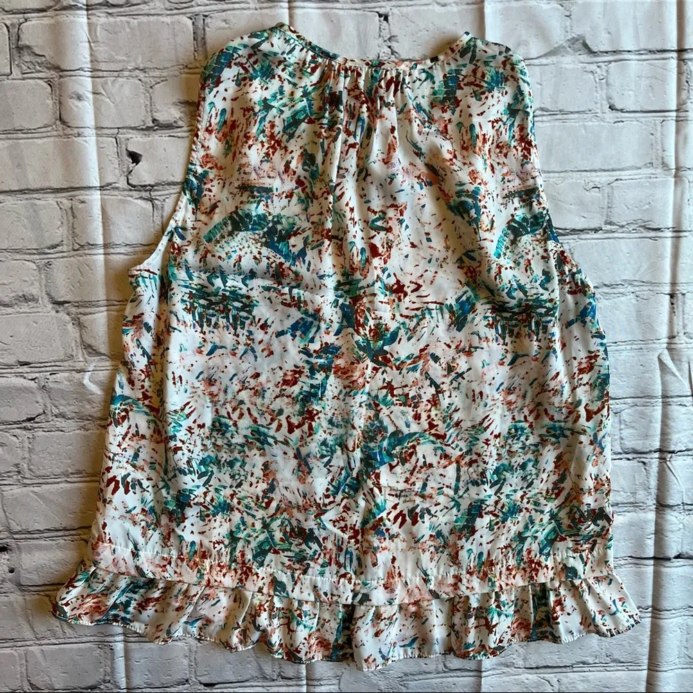 Waverly Grey Top Blouse Excellent Condition Size Small - Image 2