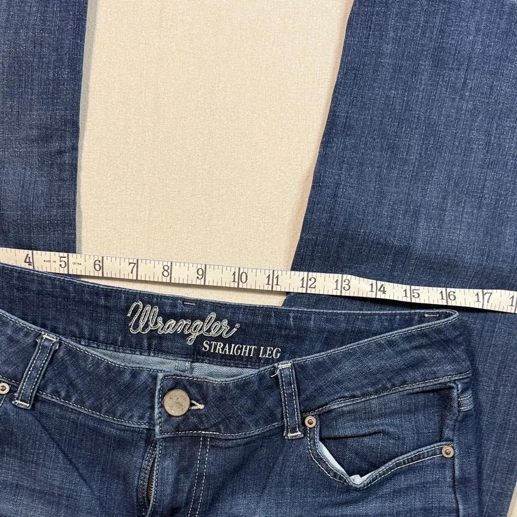 Wrangler Dark Blue Straight Leg Jeans - Image 5