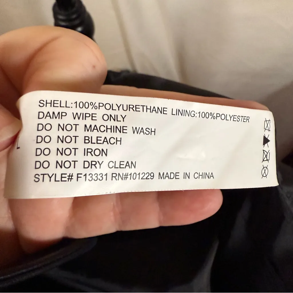 Ashley Outerwear Women’s Faux Leather Moto Jacket Size Large Black Exc Cond - Image 9