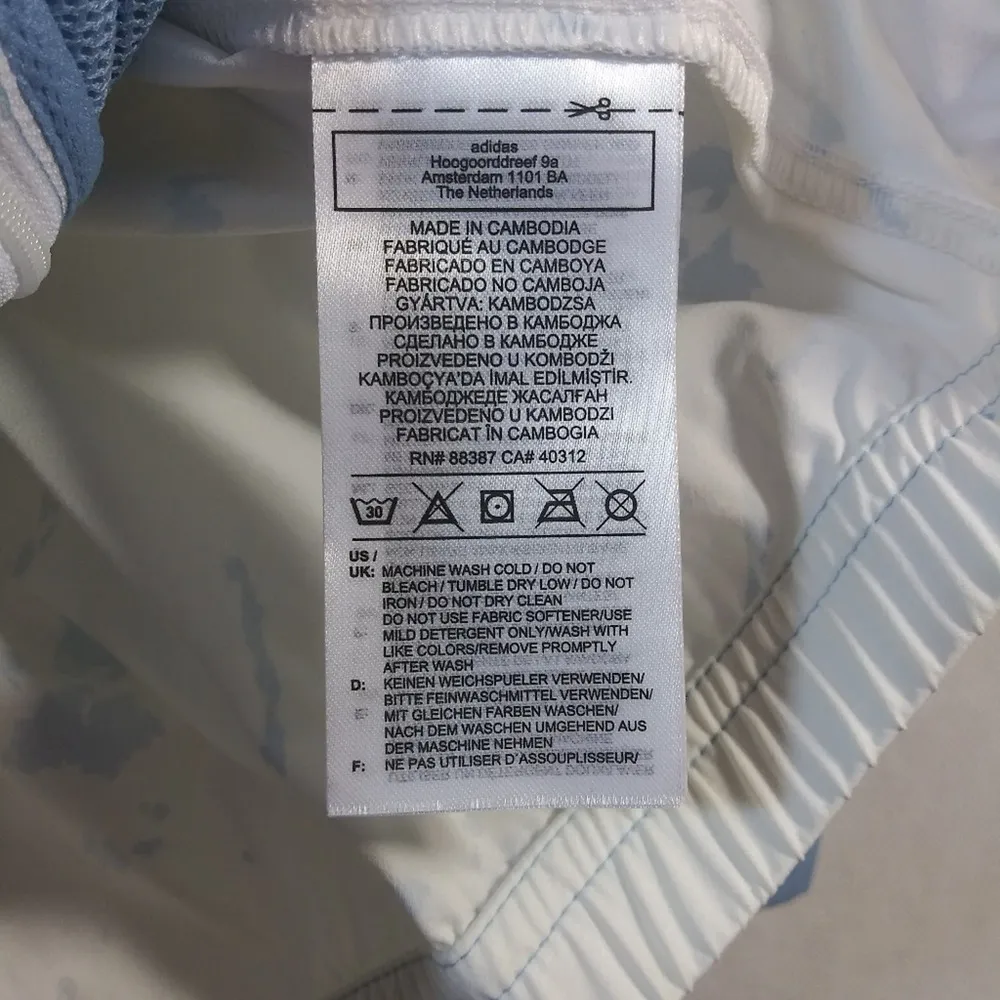 Adidas Women's Printed Primeblue Golf Jacket Size L - Image 9