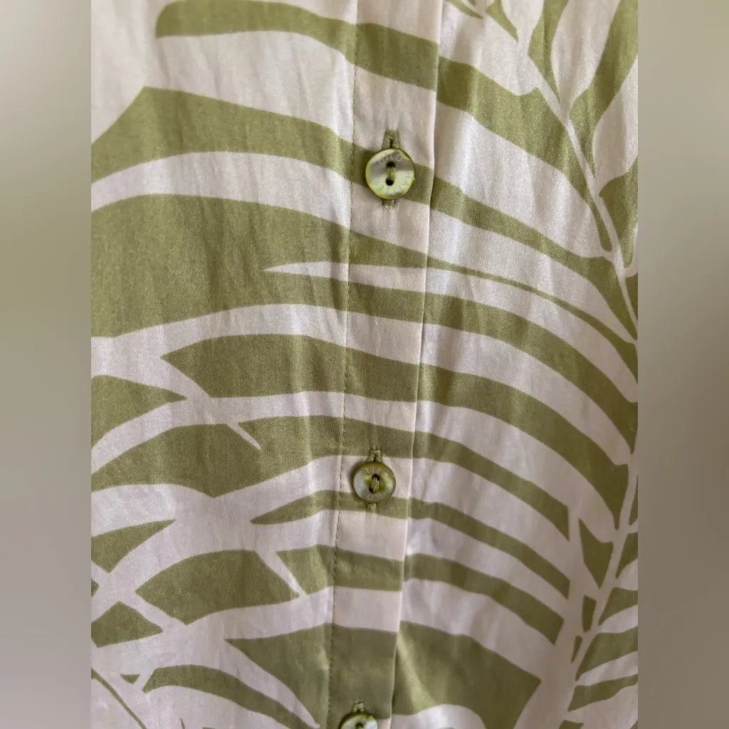 Hilo Hattie silk short sleeve button front shirt tropical Hawaii spring summer Green Size XL - Image 4