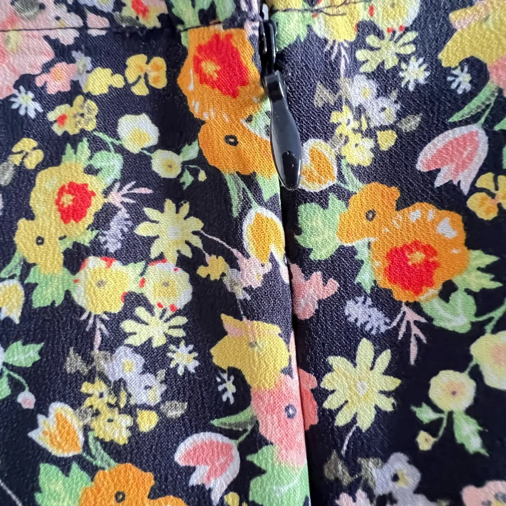 Loft midi Floral Short Sleeve women casual short sleeve Dress size 12 - Image 12