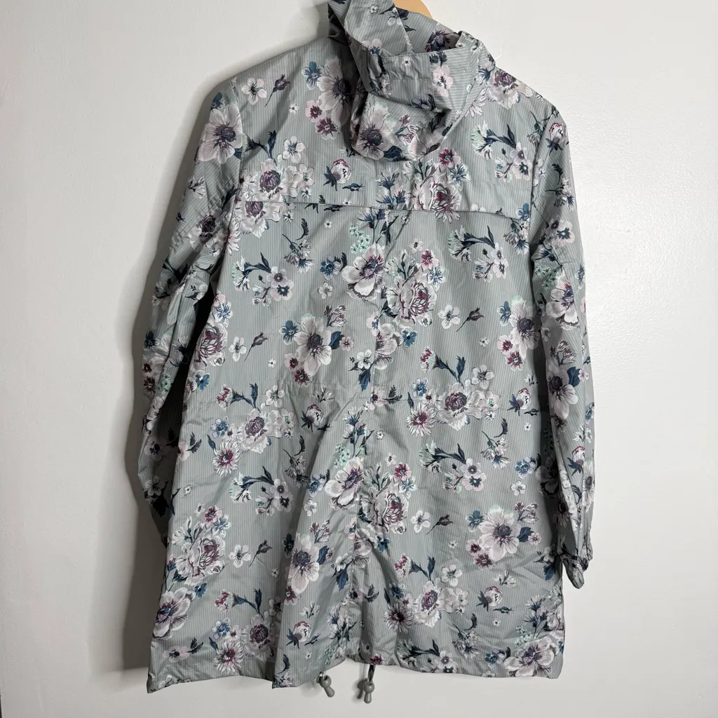 Vera Bradley Gray Floral Windbreaker Rain Jacket Hoodie Drawstring Waist Pockets - Image 2