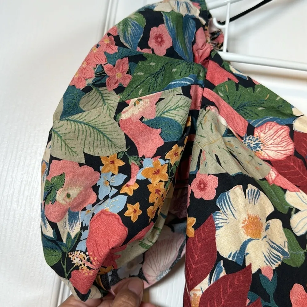 Zara Trafaluc Collections Puff Sleeve Crop Botanical V-Neck Blouse Size XS EUC - Image 4