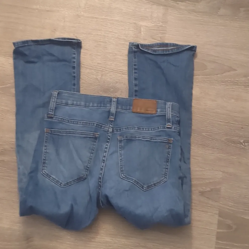 Madewell Cali demi boot jeans size 25 - Image 5