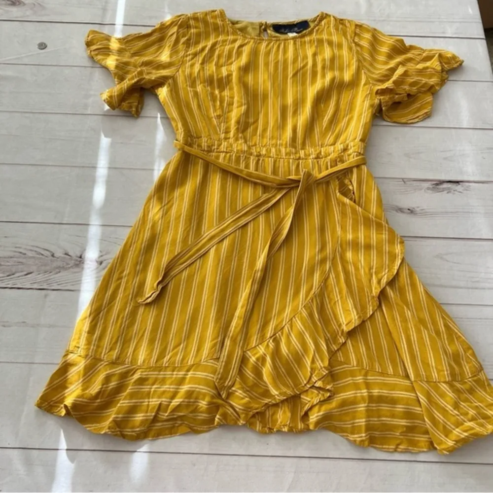 Francesca’s Blue Rain Yellow Ashton Stripe Faux Wrap Dress Size Medium - Image 14