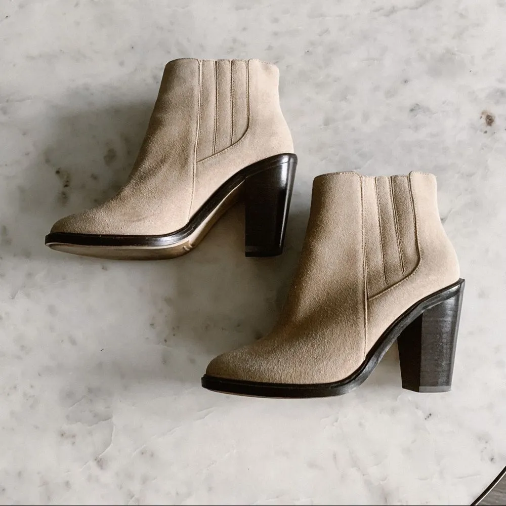Joie Cloee Suede Boot Size 7 Wood Block Heel Chelsea Ankle Boot, Gesso - Image 5